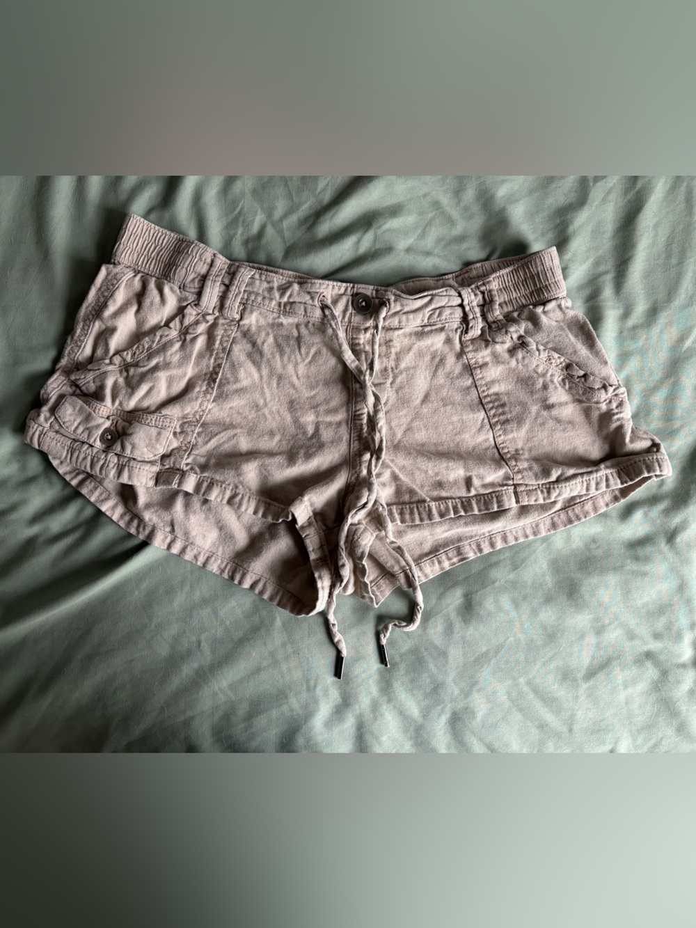 Linen blend shorts !